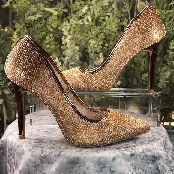 Charlotte Russe Milia Rose Gold Metallic Mesh 4” Heels Women’s 8M 💛Like NEW💛 - Picture 5 of 13